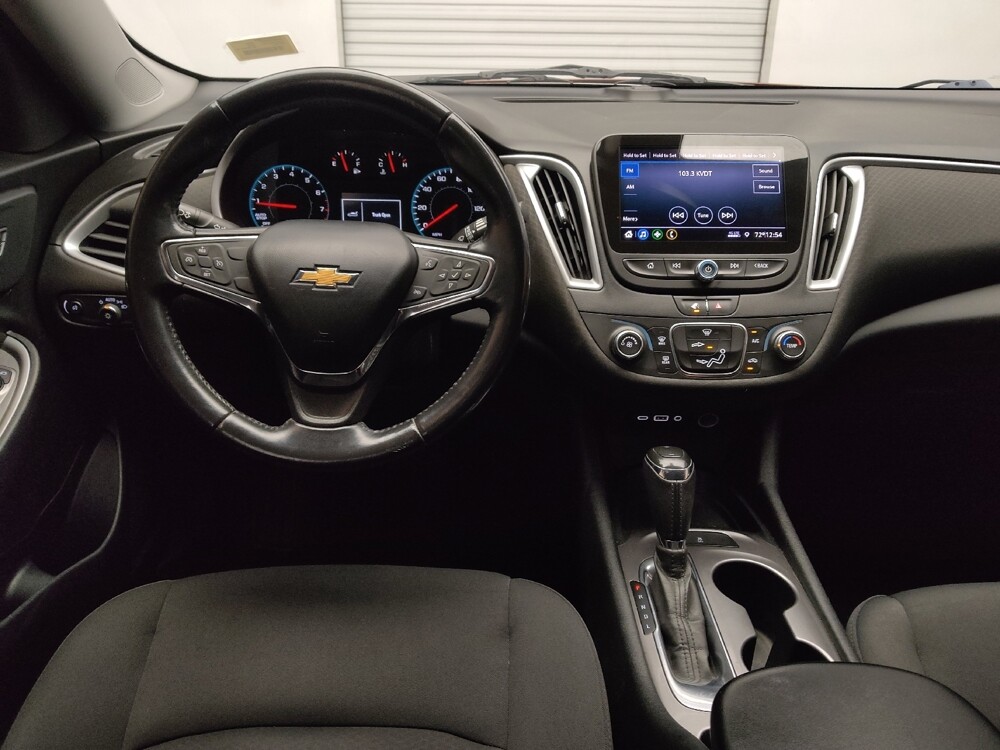 2020 Chevrolet Malibu in Plano, TX 75074 - 18133261 22