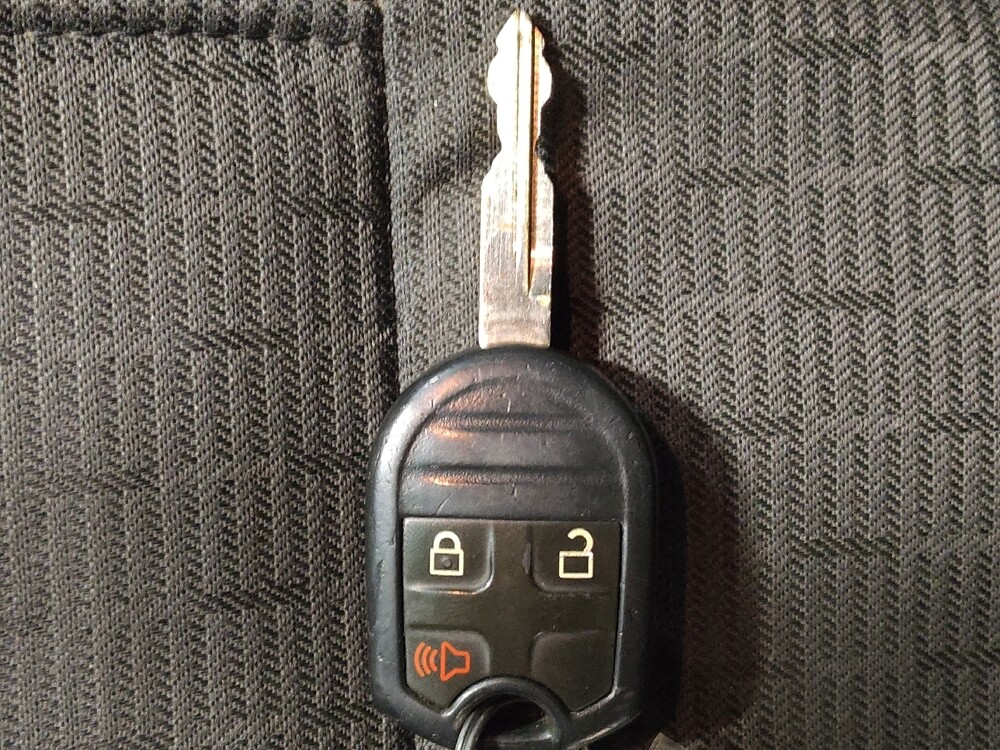 2015 Ford Explorer in Fort Worth, TX 76116 - 18133264 32