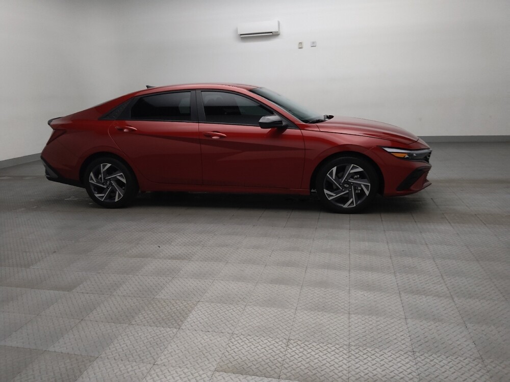 2025 Hyundai Elantra in Lewisville, TX 75067 - 18133267 11