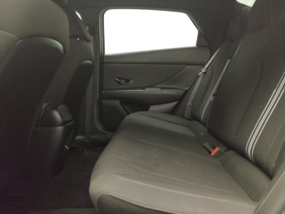 2025 Hyundai Elantra in Lewisville, TX 75067 - 18133267 18