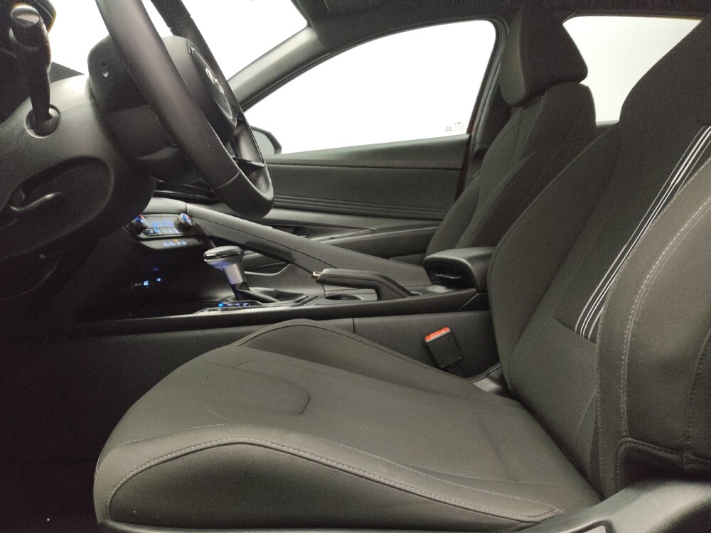 2025 Hyundai Elantra in Lewisville, TX 75067 - 18133267 17