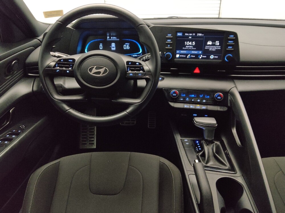 2025 Hyundai Elantra in Lewisville, TX 75067 - 18133267 22