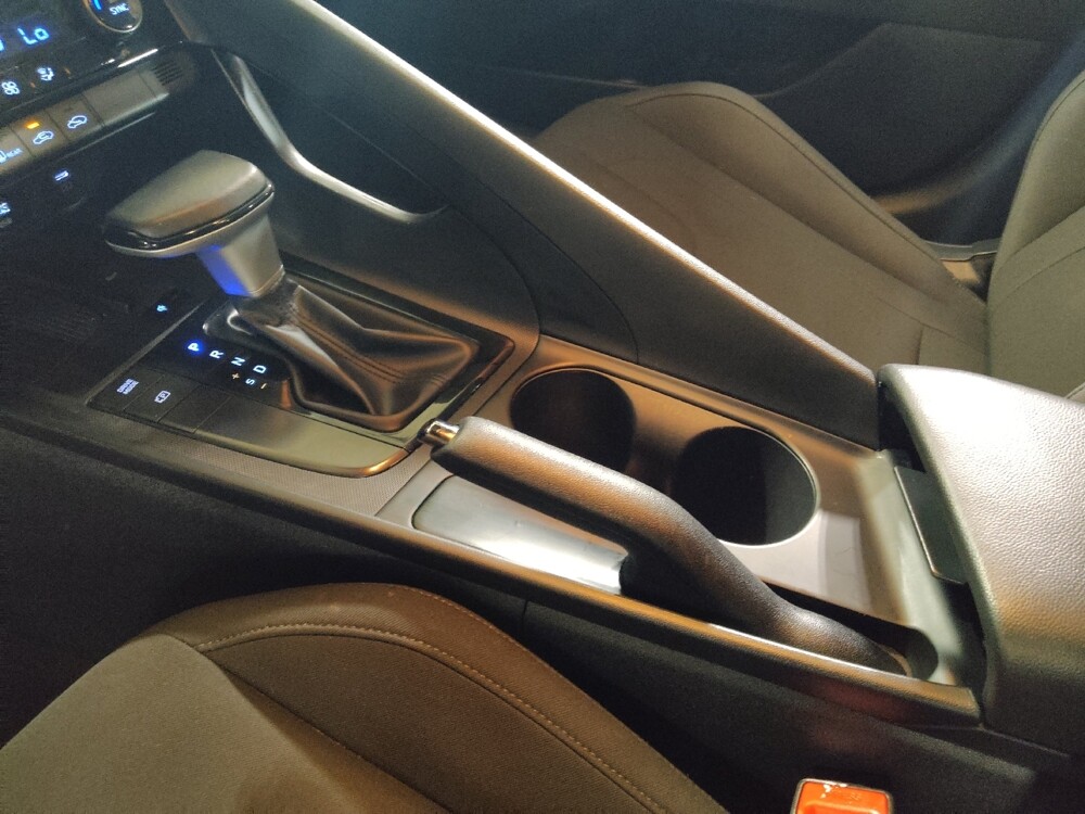 2025 Hyundai Elantra in Lewisville, TX 75067 - 18133267 26