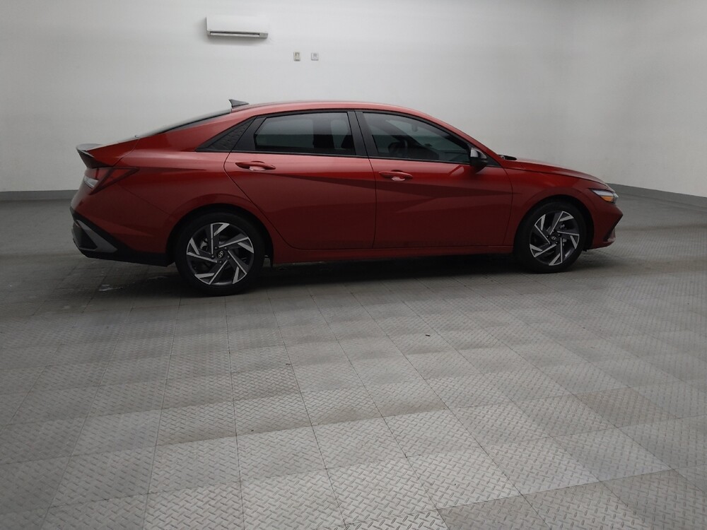 2025 Hyundai Elantra in Lewisville, TX 75067 - 18133267 10