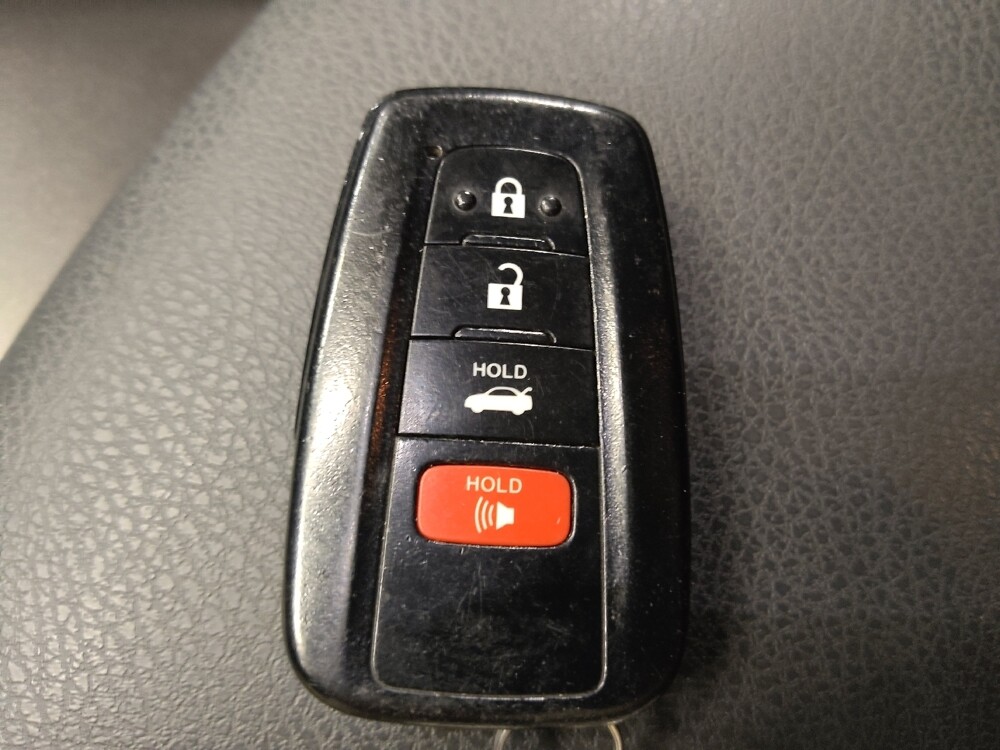 2022 Toyota Camry in Lubbock, TX 79424 - 18133272 32