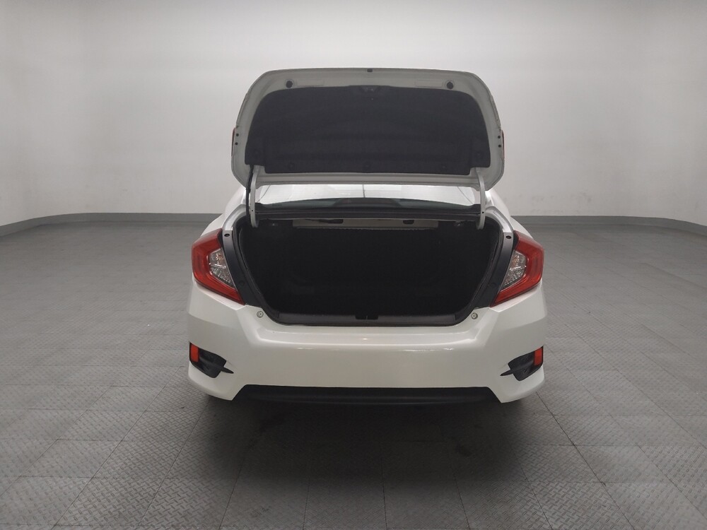 2018 Honda Civic in Lewisville, TX 75067 - 18133277 29