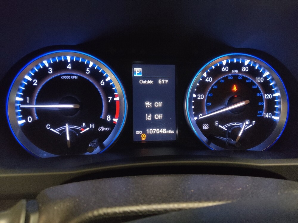 2019 Toyota Highlander in Plano, TX 75074 - 18133278 23