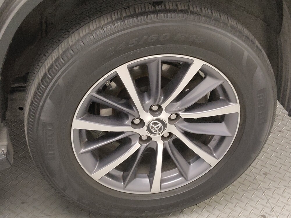 2019 Toyota Highlander in Plano, TX 75074 - 18133278 31