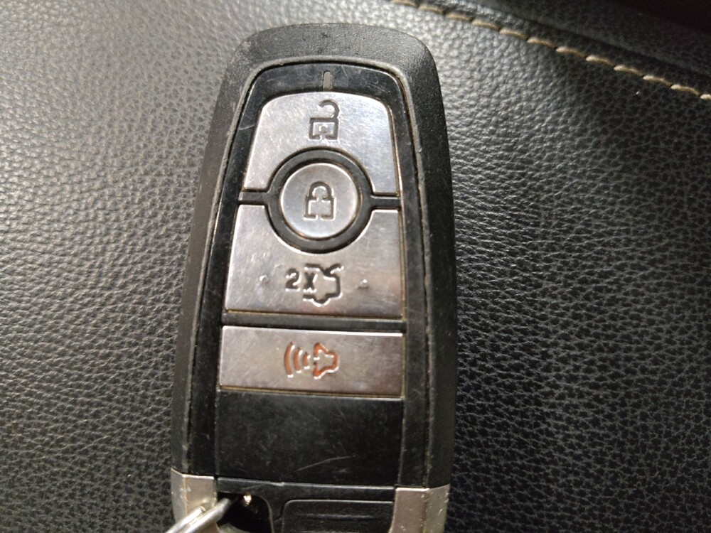 2018 Ford Fusion in Plano, TX 75074 - 18133279 32