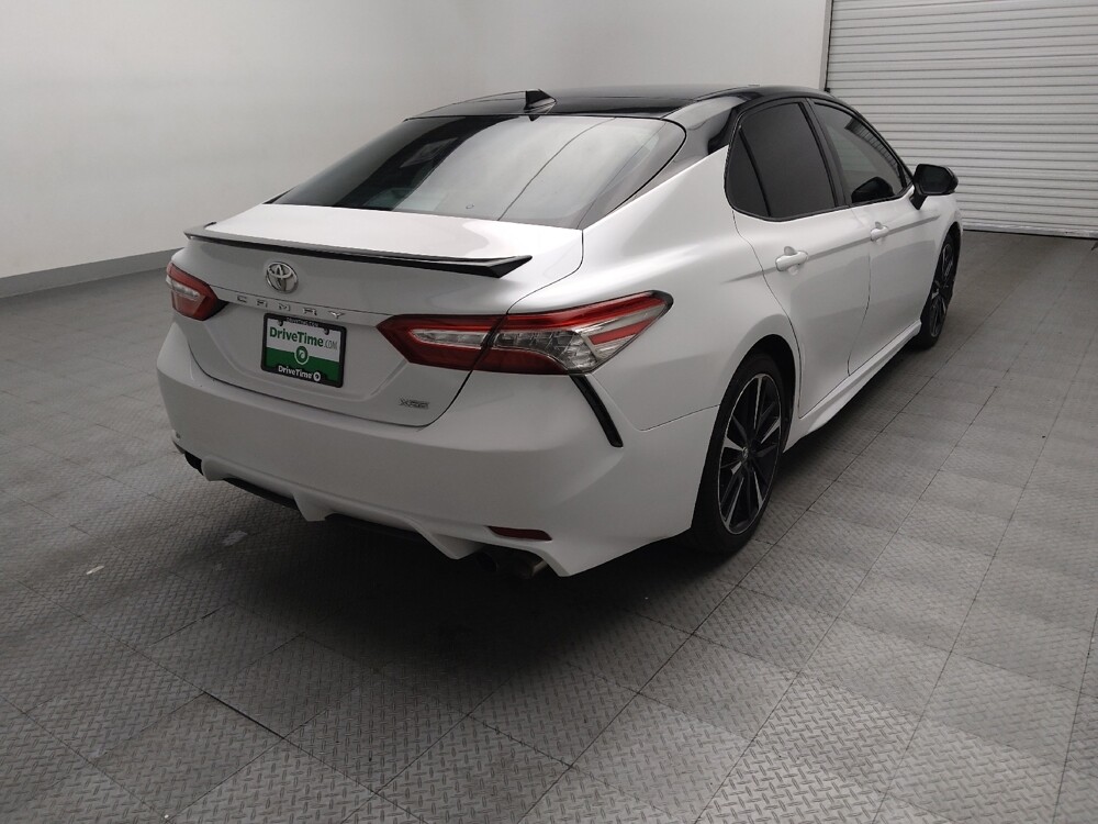 2019 Toyota Camry in Plano, TX 75074 - 18133280 9