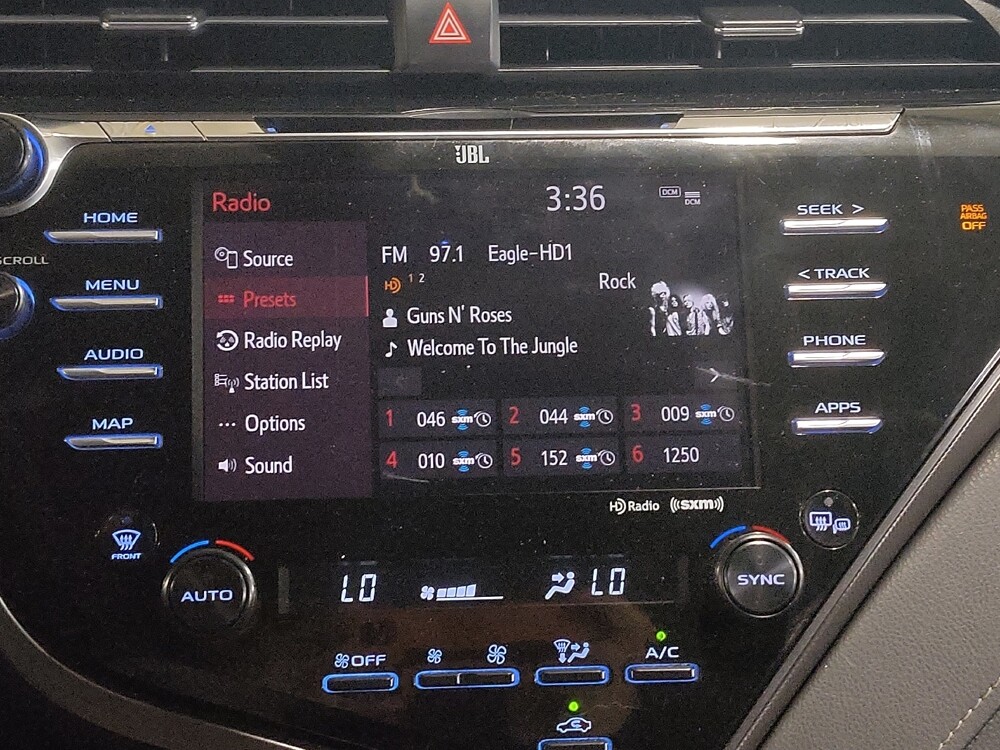 2019 Toyota Camry in Plano, TX 75074 - 18133280 25