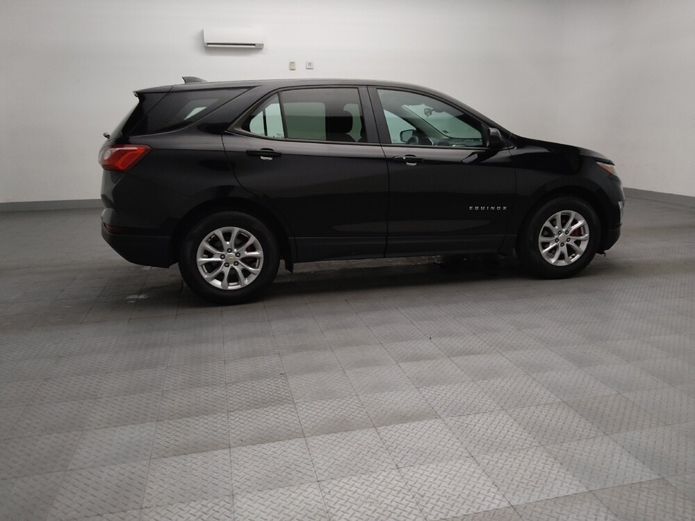 2020 Chevrolet Equinox in Fort Worth, TX 76116 - 18133282 10