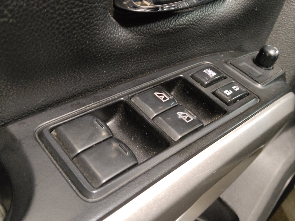 2019 Nissan Titan in Lubbock, TX 79424 - 18133284 27