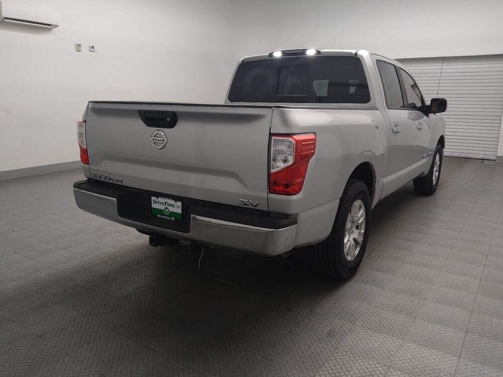 2019 Nissan Titan in Lubbock, TX 79424 - 18133284 9