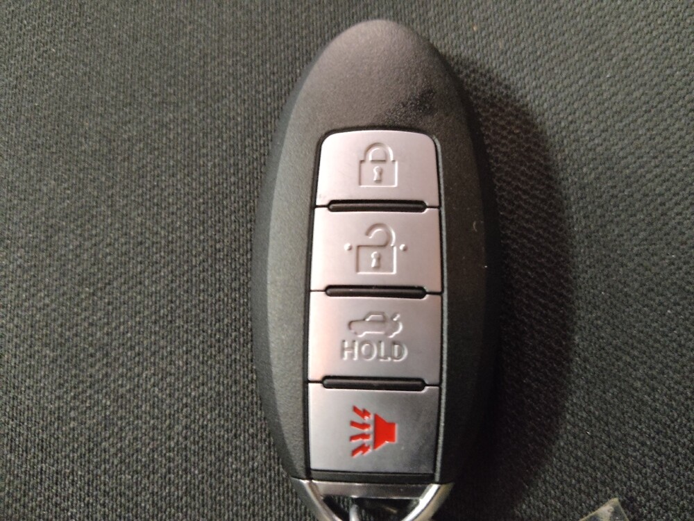 2019 Nissan Titan in Lubbock, TX 79424 - 18133284 32