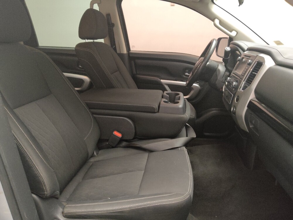 2019 Nissan Titan in Lubbock, TX 79424 - 18133284 21