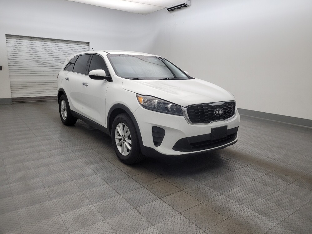 2020 Kia Sorento in Glendale, AZ 85301 - 18133289 13