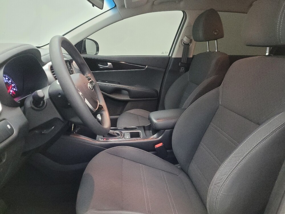 2020 Kia Sorento in Glendale, AZ 85301 - 18133289 17