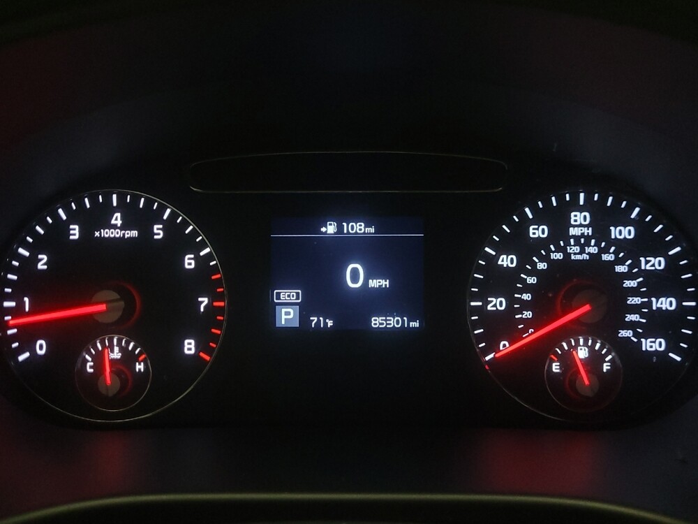 2020 Kia Sorento in Glendale, AZ 85301 - 18133289 23