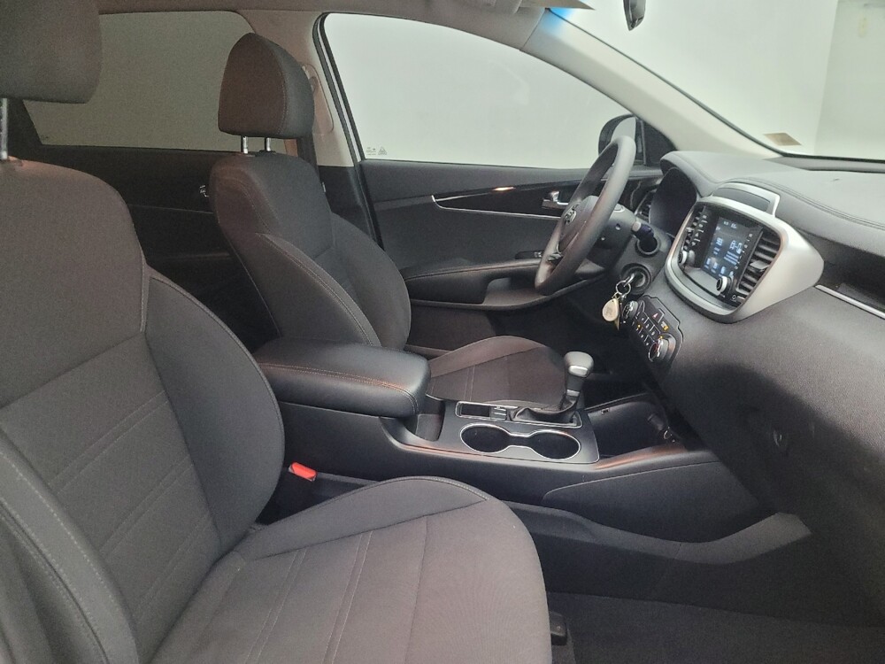 2020 Kia Sorento in Glendale, AZ 85301 - 18133289 21