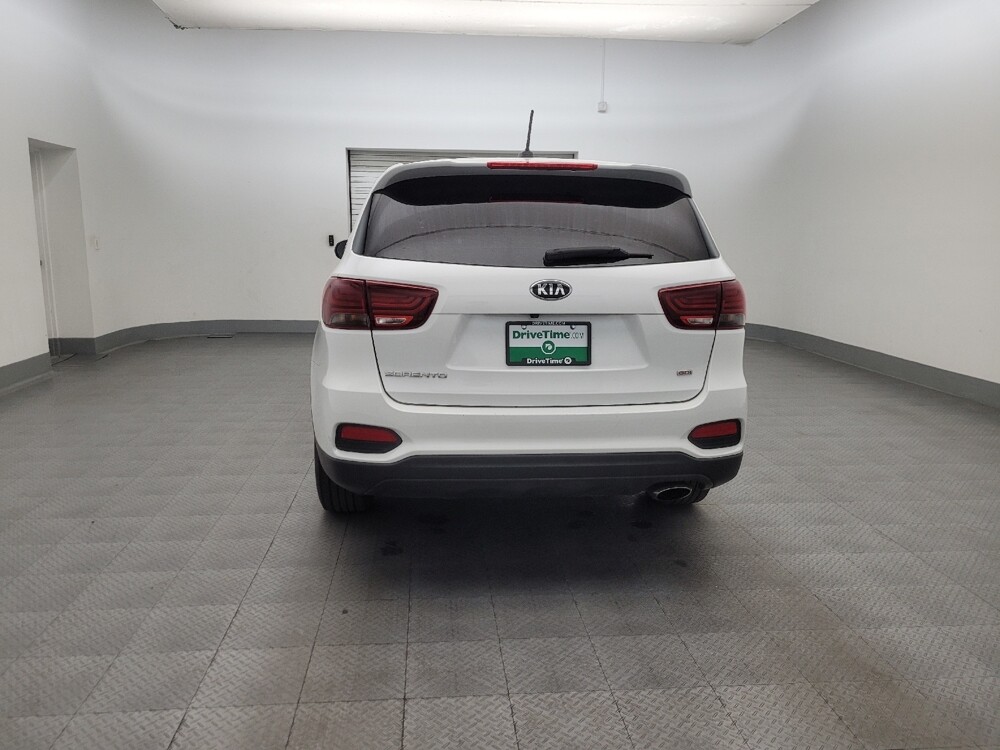 2020 Kia Sorento in Glendale, AZ 85301 - 18133289 6