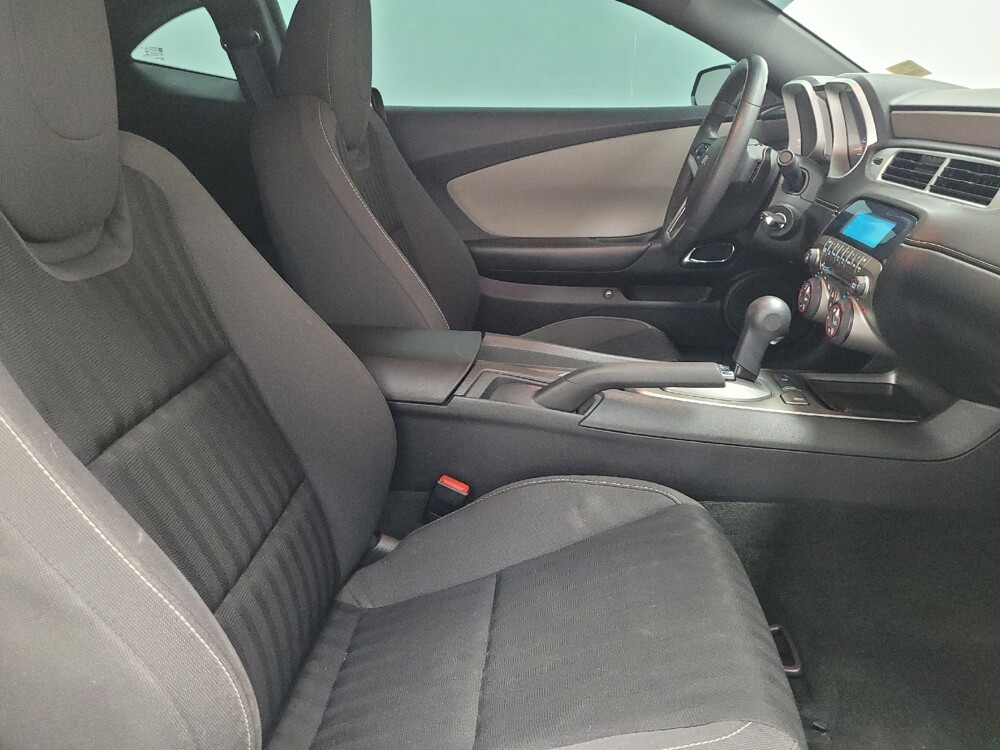 2015 Chevrolet Camaro in Las Vegas, NV 89104 - 18133293 21