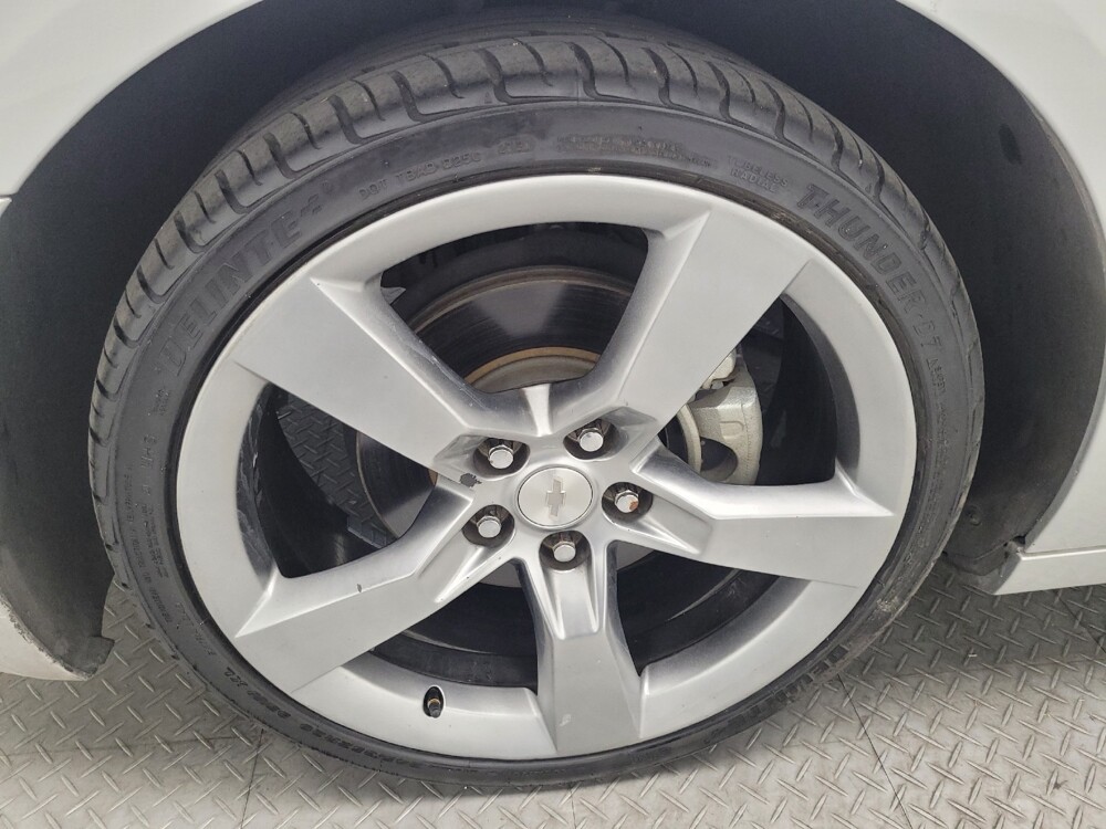 2015 Chevrolet Camaro in Las Vegas, NV 89104 - 18133293 31