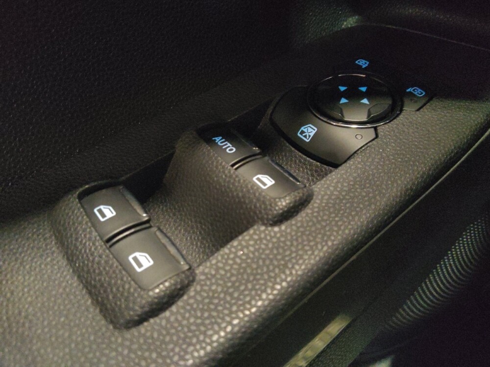 2018 Ford EcoSport in Kissimmee, FL 34744 - 18133296 27