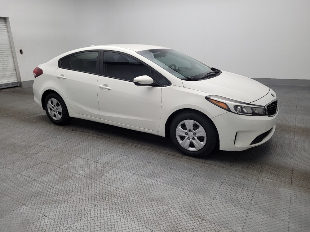 2017 Kia Forte in Savannah, GA 31419 - 18133301 11