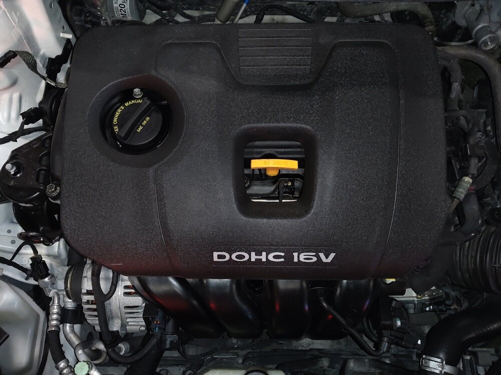 2017 Kia Forte in Savannah, GA 31419 - 18133301 30