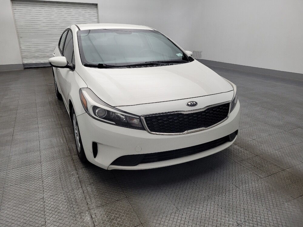 2017 Kia Forte in Savannah, GA 31419 - 18133301 14