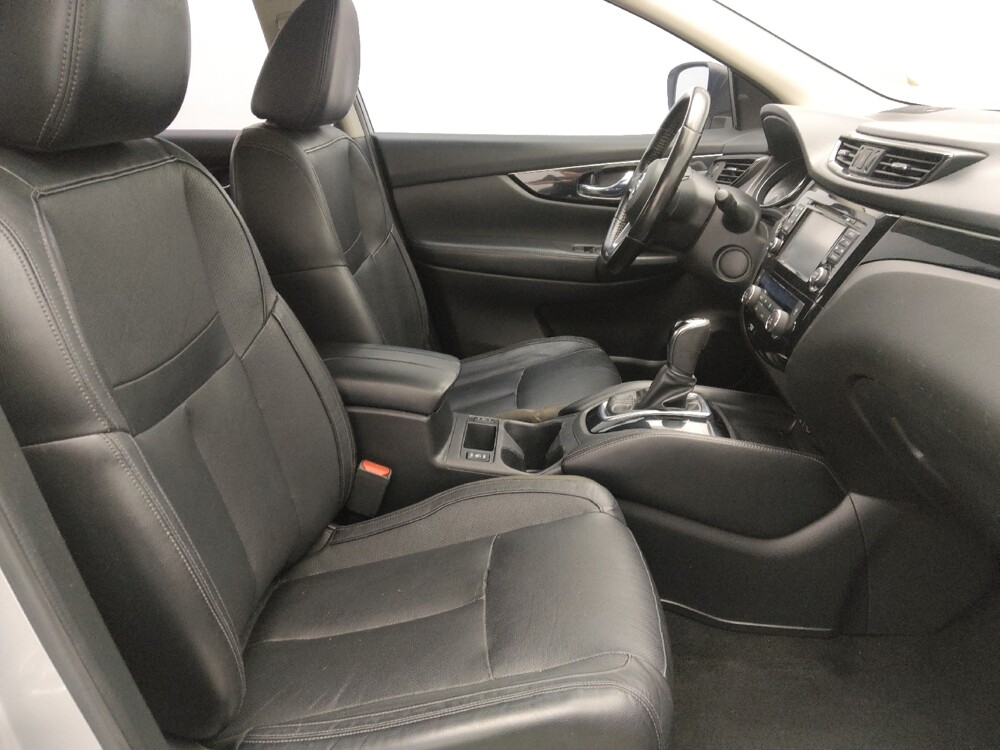 2017 Nissan Rogue Sport in Savannah, GA 31419 - 18133302 21