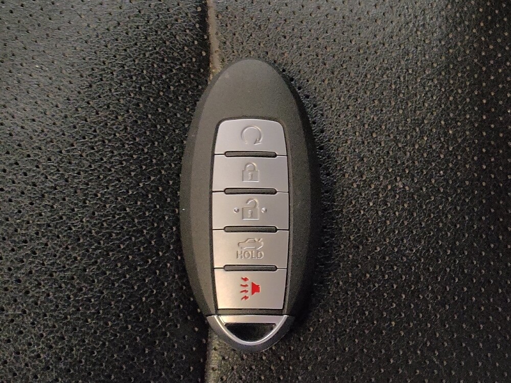 2017 Nissan Rogue Sport in Savannah, GA 31419 - 18133302 32