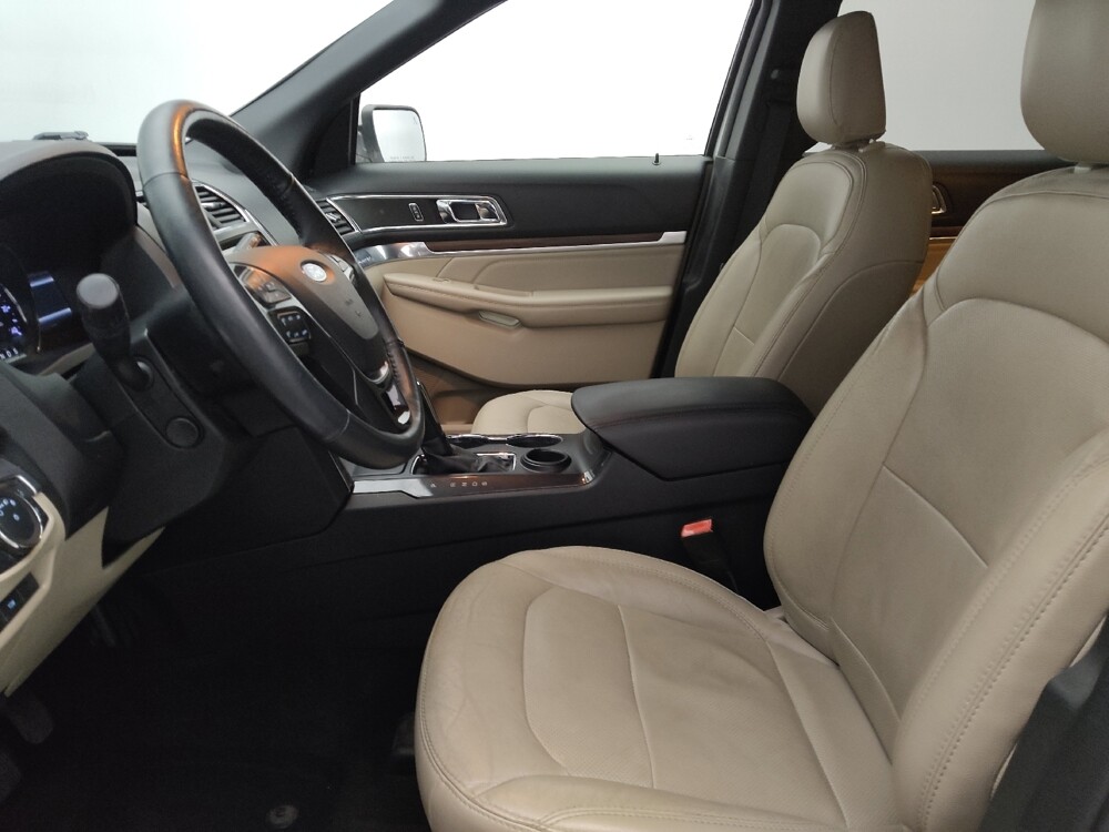 2019 Ford Explorer in Pensacola, FL 32505 - 18133308 17