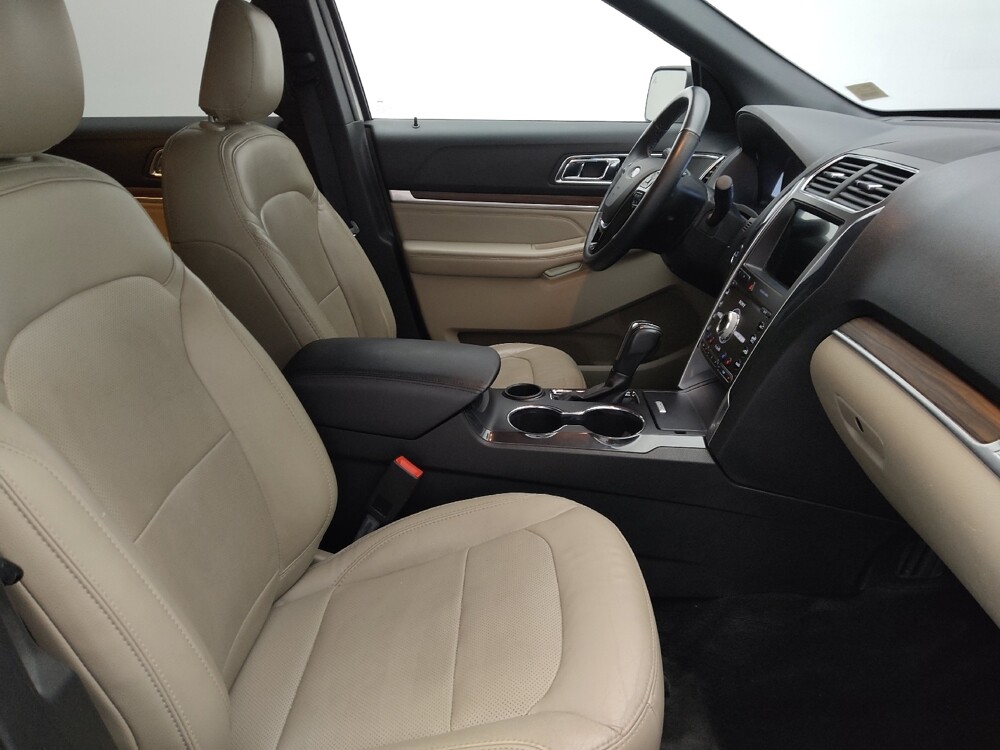 2019 Ford Explorer in Pensacola, FL 32505 - 18133308 21