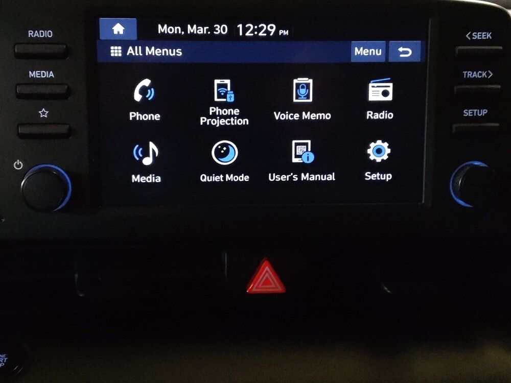 2025 Hyundai Elantra in Wilmington, NC 28405 - 18133312 25