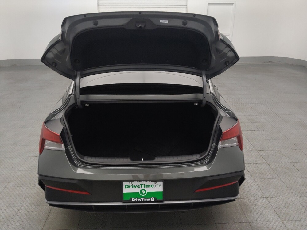 2025 Hyundai Elantra in Wilmington, NC 28405 - 18133312 29