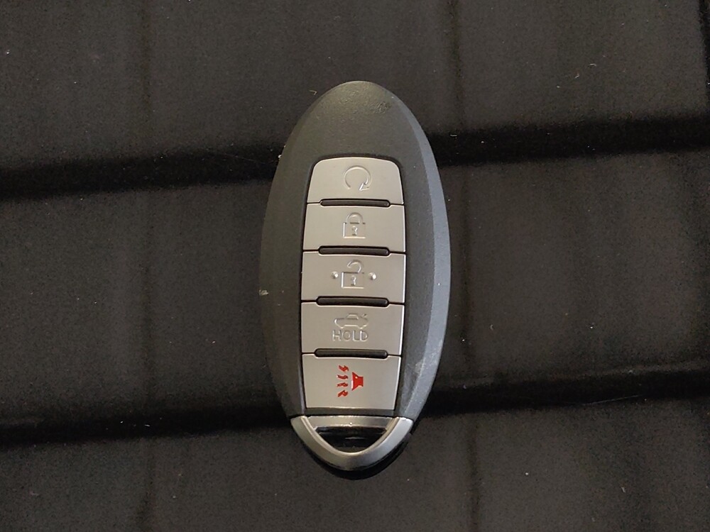 2017 Nissan Rogue in Savannah, GA 31419 - 18133313 32