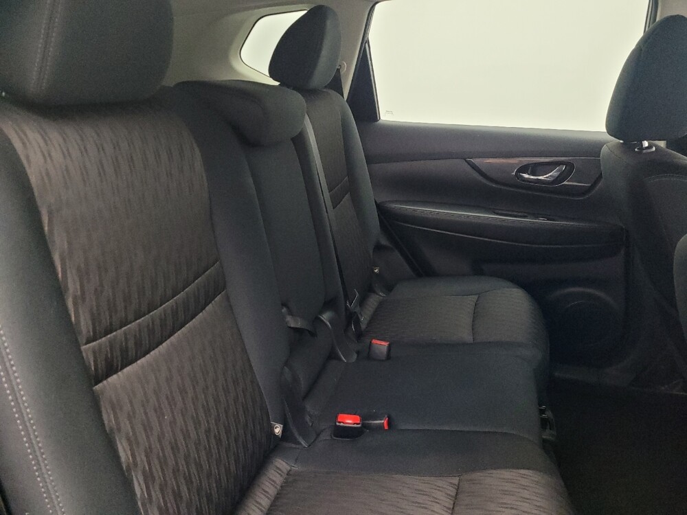 2017 Nissan Rogue in Savannah, GA 31419 - 18133313 19