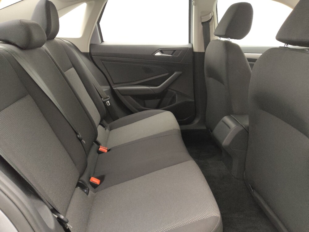 2019 Volkswagen Jetta in Hialeah, FL 33014 - 18133316 19