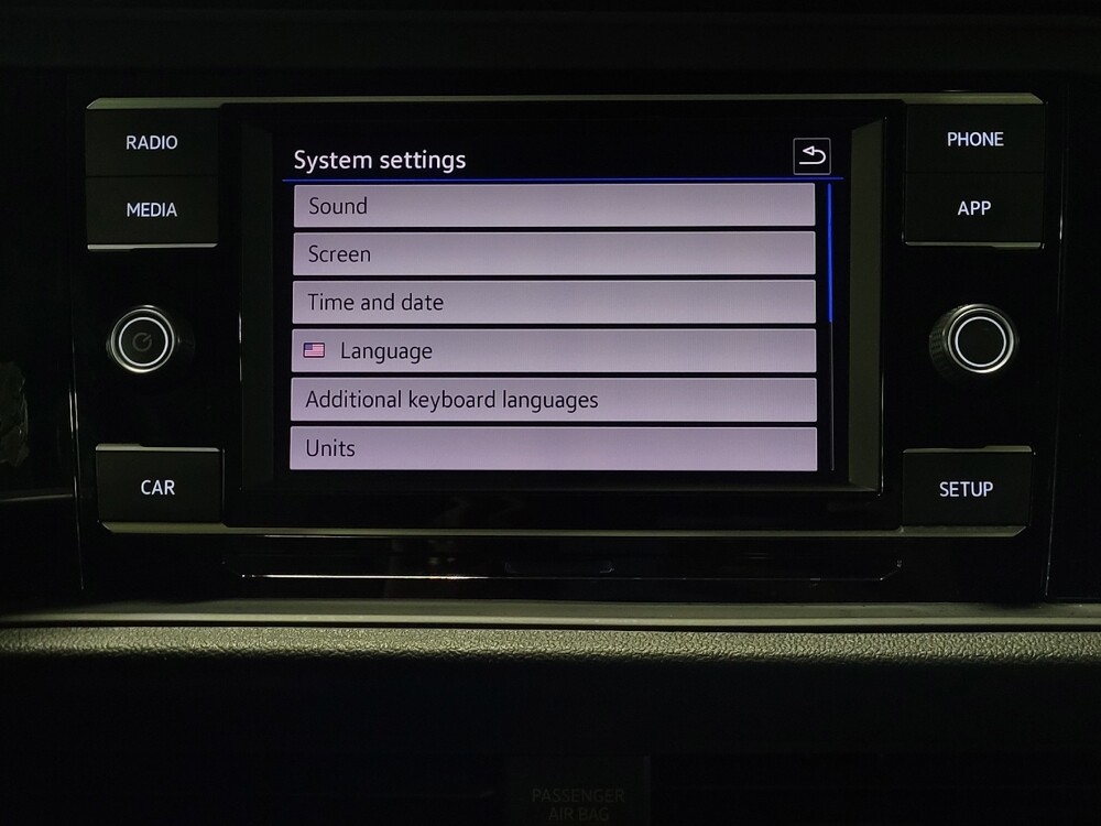 2019 Volkswagen Jetta in Hialeah, FL 33014 - 18133316 25