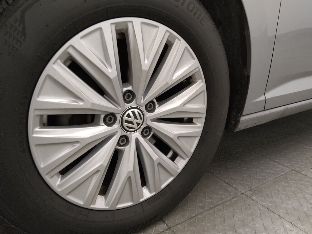 2019 Volkswagen Jetta in Hialeah, FL 33014 - 18133316 31