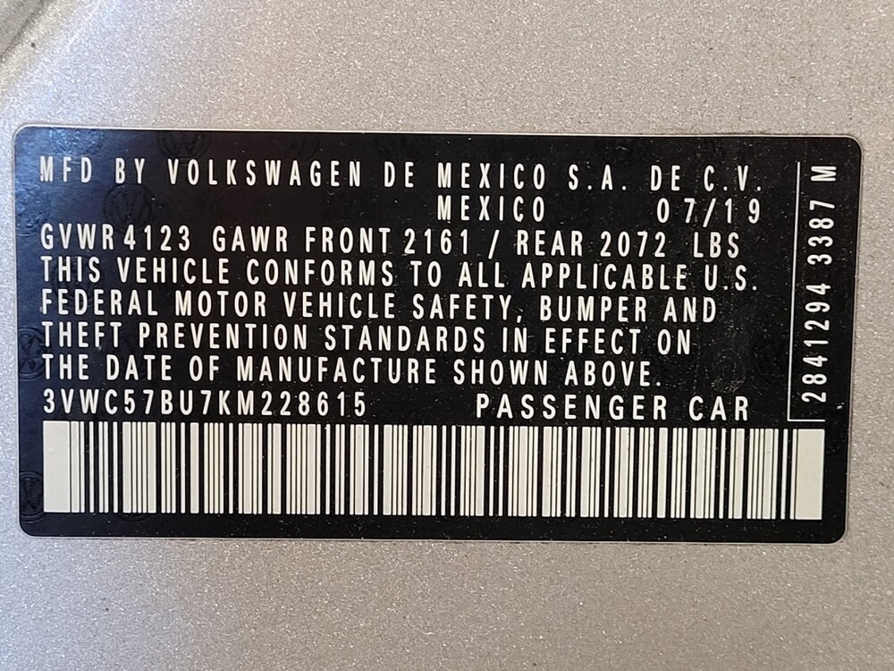2019 Volkswagen Jetta in Hialeah, FL 33014 - 18133316 33