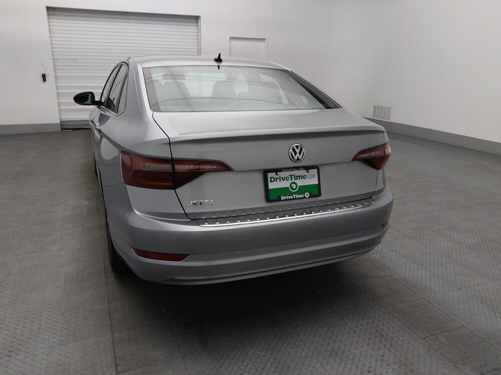 2019 Volkswagen Jetta in Hialeah, FL 33014 - 18133316 6
