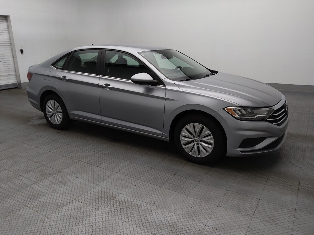 2019 Volkswagen Jetta in Hialeah, FL 33014 - 18133316 11