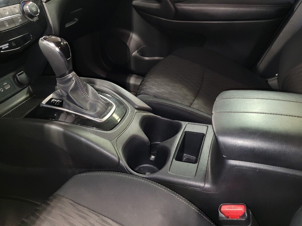 2018 Nissan Rogue in Savannah, GA 31419 - 18133317 26