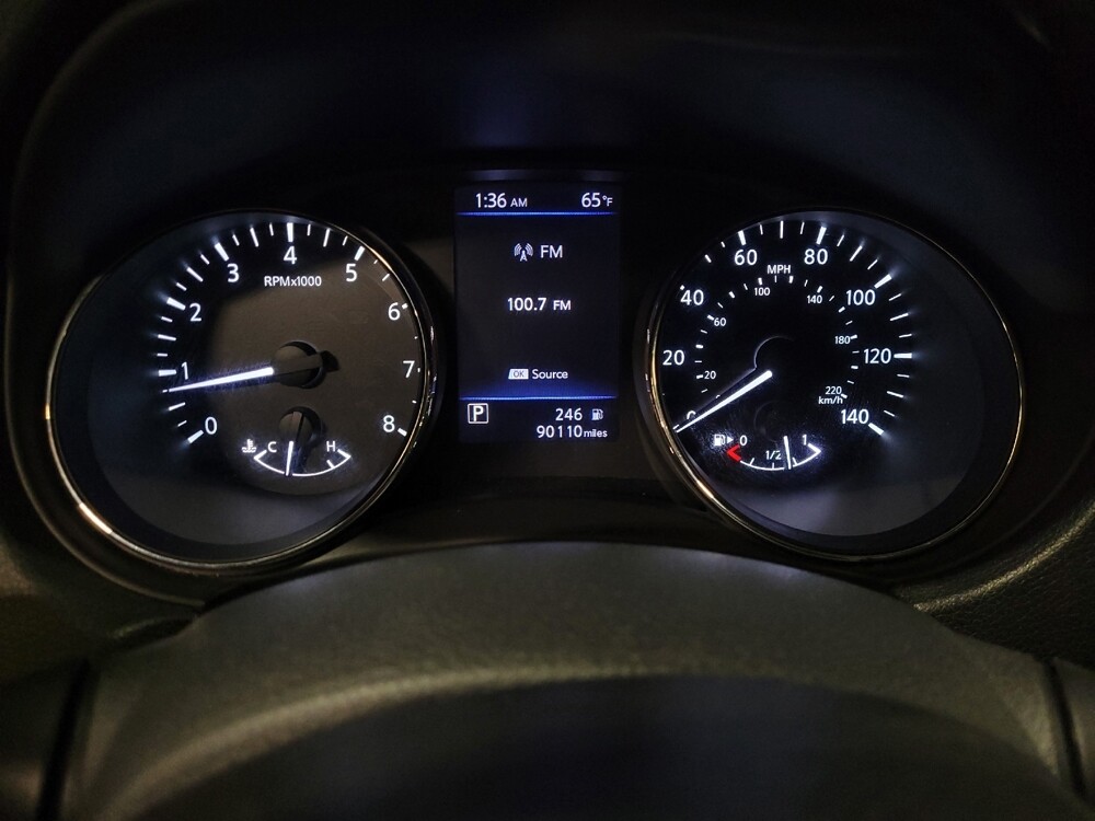 2018 Nissan Rogue in Savannah, GA 31419 - 18133317 23