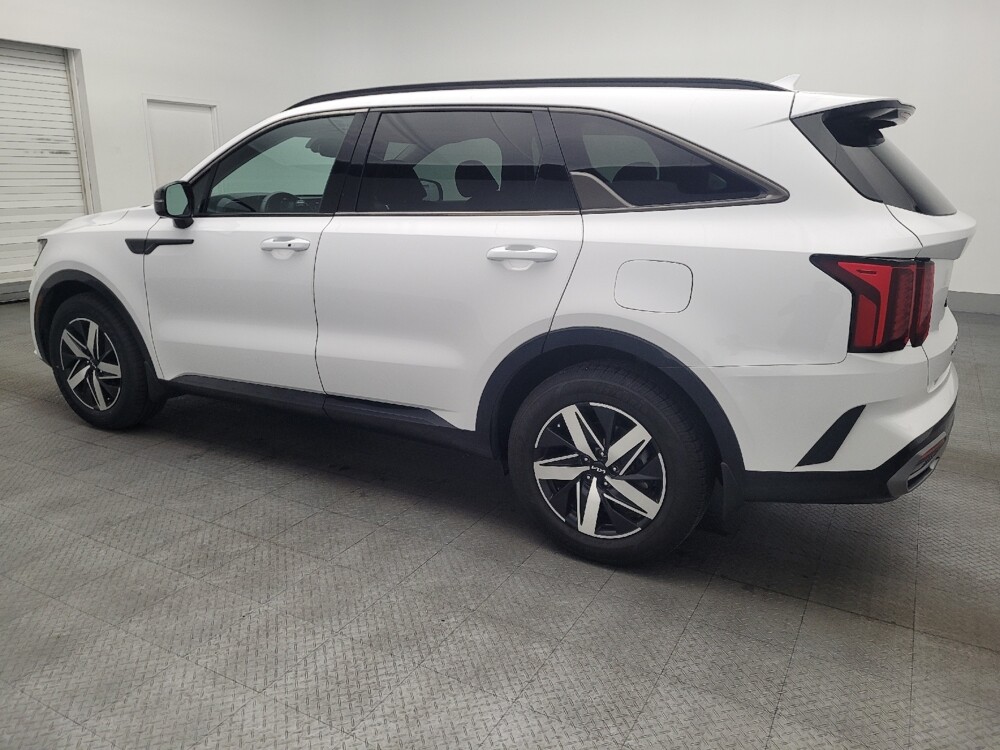 2022 Kia Sorento in Miami, FL 33157 - 18133319 3