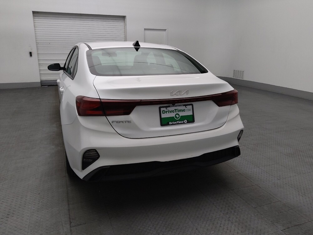 2024 Kia Forte in Hialeah, FL 33014 - 18133320 6