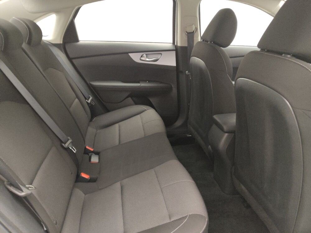 2024 Kia Forte in Hialeah, FL 33014 - 18133320 19